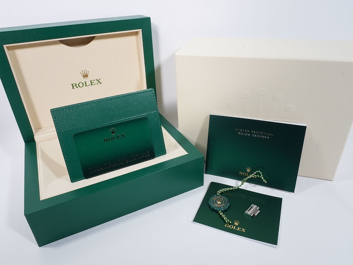 Rolex Sea-Dweller Deepsea Ref. 136660 Stainless Steel Black Dial, Pre-owned in Excellent Condition 45xgbw2s