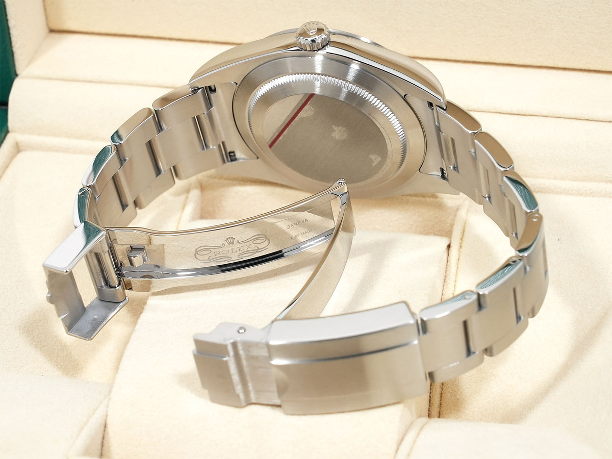 ロレックス エクスプローラーI Ref.214270 ステンレススチール ブラック文字盤 オイスターブレスレット 美品 huu7nhgt