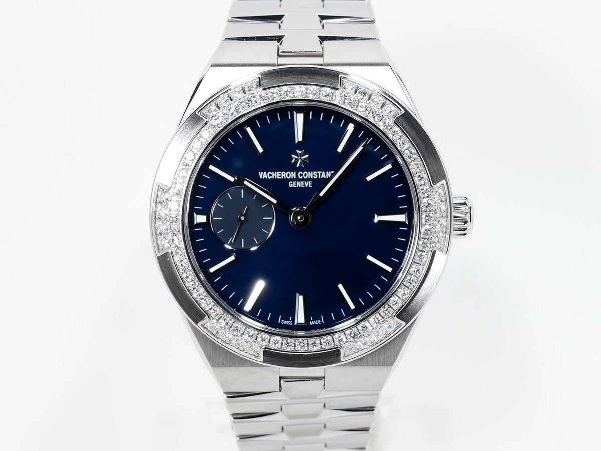 Vacheron Constantin Overseas Automatic Ref. 2305V/100A-B170 Stainless Steel Blue Dial, in excellent condition vdvpvsvs