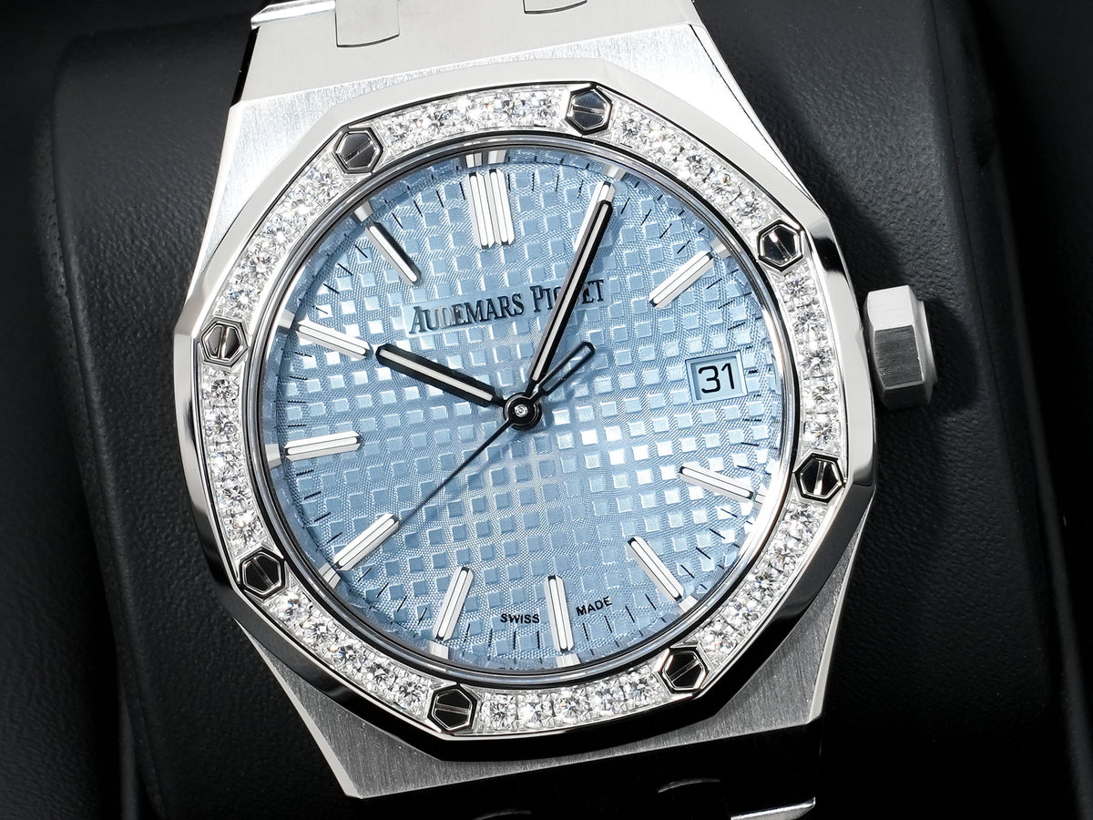 Audemars Piguet Royal Oak Ref. 15551ST.ZZ.1356ST.04 Stainless Steel Light Blue Dial, Excellent Condition p74i4pod