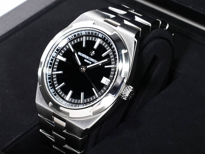 ヴァシュロンコンスタンタン オーヴァーシーズ Ref.4500V/110A-B483 ステンレススチール ブラック文字盤 美中古 4442ba76