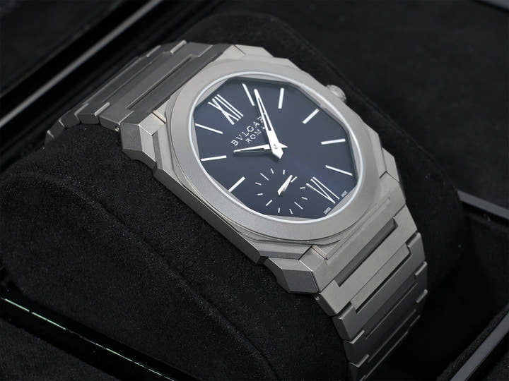 Bvlgari Octo Finissimo Roma Edition Ref.103766 Titanium Midnight Blue Dial Excellent Condition sd793dj8
