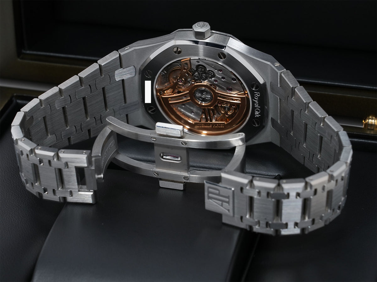 Audemars Piguet Royal Oak Jumbo Extra-Thin Ref.16202ST.OO.1240ST.02 Stainless Steel Night Blue Dial Excellent Condition ovp95avq