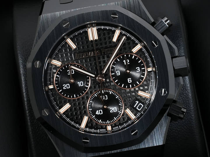 Audemars Piguet Royal Oak Chronograph Ref.26240CE.OO.1225CE.02 Black Ceramic Black Dial Excellent Condition 6b2th7jp