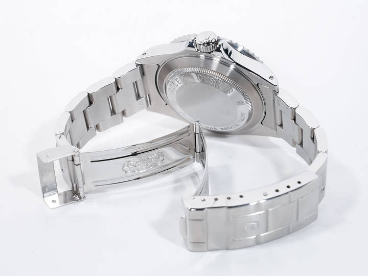 Rolex Sea-Dweller Ref. 16600 Stainless Steel Black Dial Pre-Owned, Excellent Condition uy7jsirj