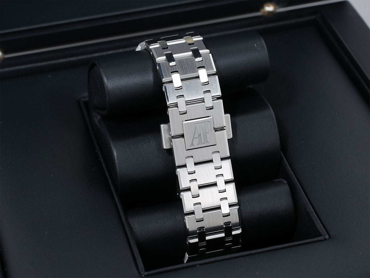 オーデマピゲ ロイヤルオーク クロノグラフ Ref.26715ST.OO.1356ST.01 ステンレススチール ナイトブルー文字盤 極美品 27asbicf