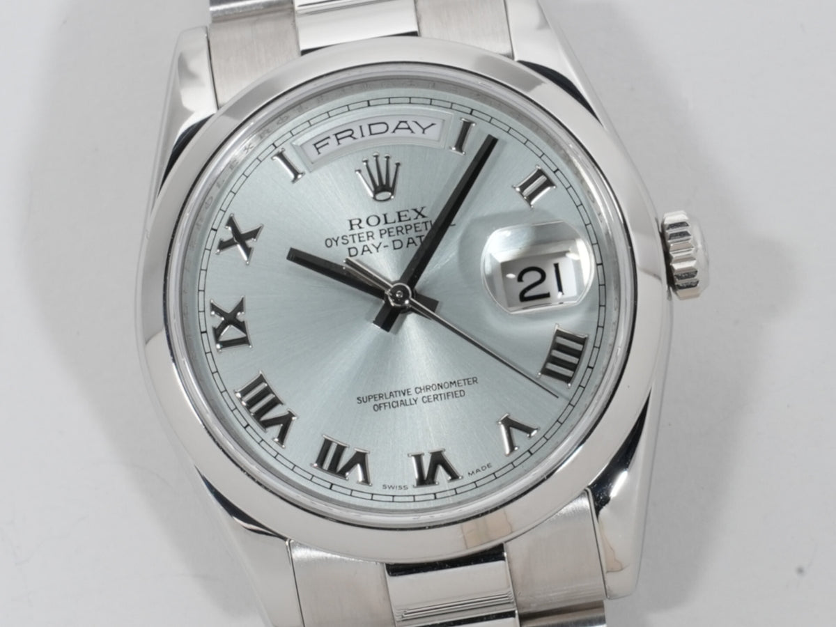 Rolex Day-Date 36 Ref.118206 Platinum Ice Blue Dial Pre-owned qzby2db4