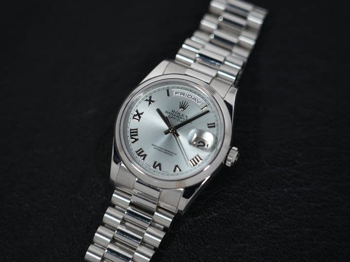 Rolex Day-Date 36 Ref.118206 Platinum Ice Blue Dial Pre-owned qzby2db4