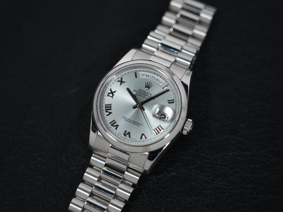 Rolex Day-Date 36 Ref.118206 Platinum Ice Blue Dial Pre-owned qzby2db4