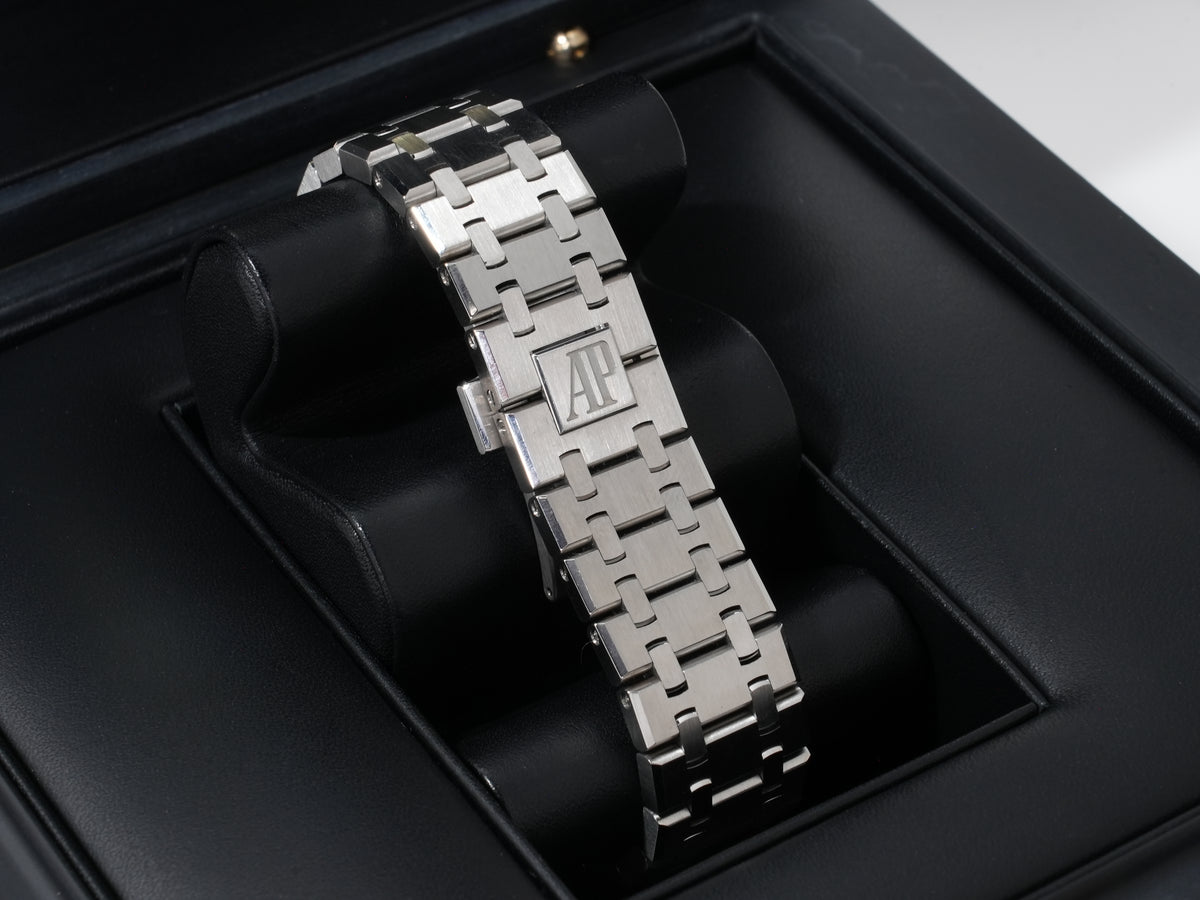 オーデマピゲ ロイヤルオーク クロノグラフ Ref.26331ST.OO.1220ST.01 ステンレススチール ブルー文字盤 中古 7vvof3wi