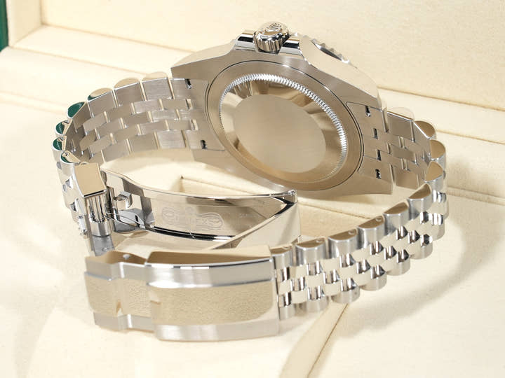 Rolex GMT-Master II Ref.126710GRNR Stainless Steel Black Dial Jubilee Bracelet Unused wj2bv9ot