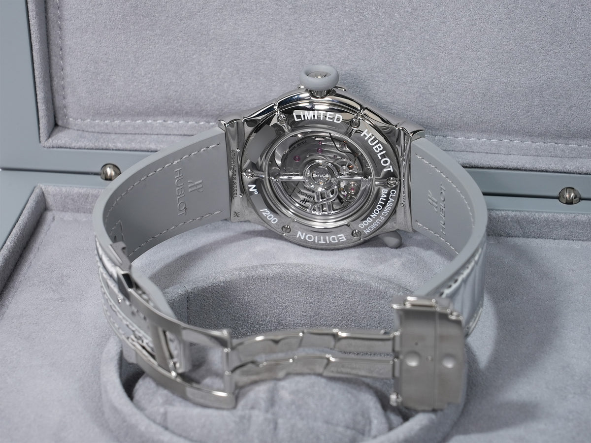 ウブロ クラシックフュージョン バルーンドッグ by ジェフ クーンズ シルバー Ref.542.SX.0820.NR.JKN26 ステンレススチール シルバー文字盤 未使用 rzdg6h4g