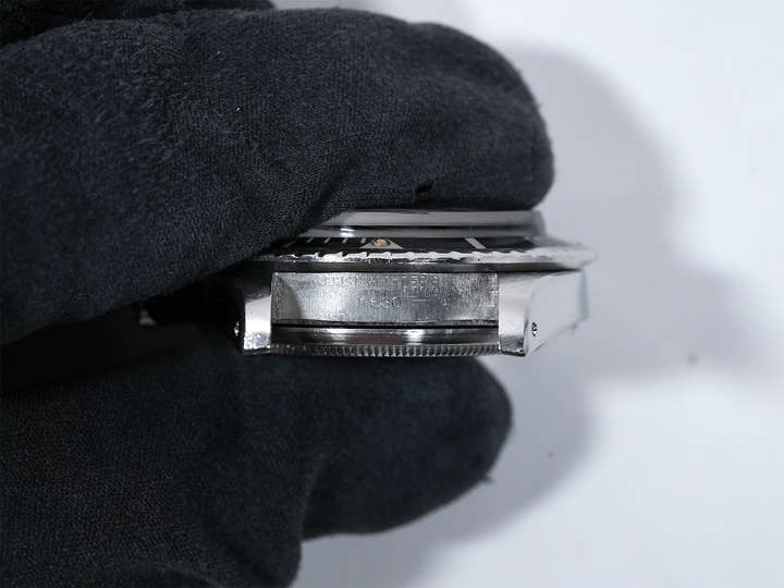 ロレックス サブマリーナー デイト Ref.1680 ステンレススチール ブラック文字盤 中古 nvbxdc7t