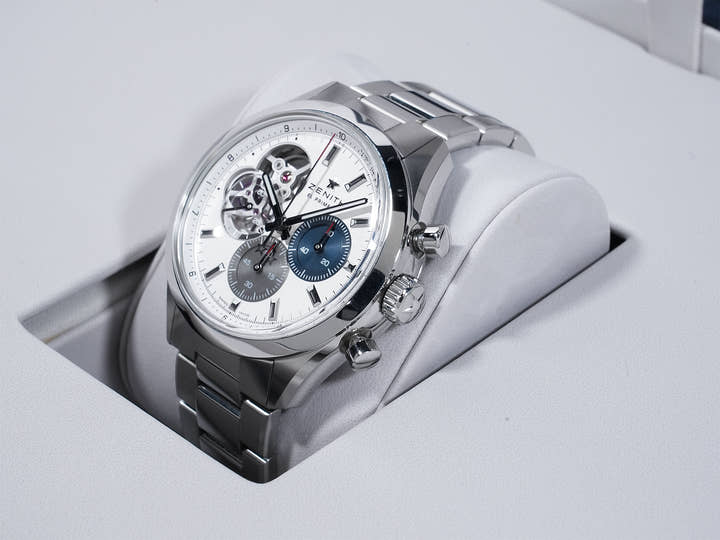 ゼニス クロノマスター オープン Ref.03.3300.3604/69.M3300 ステンレススチール シルバー文字盤 中古 a7t4ssij