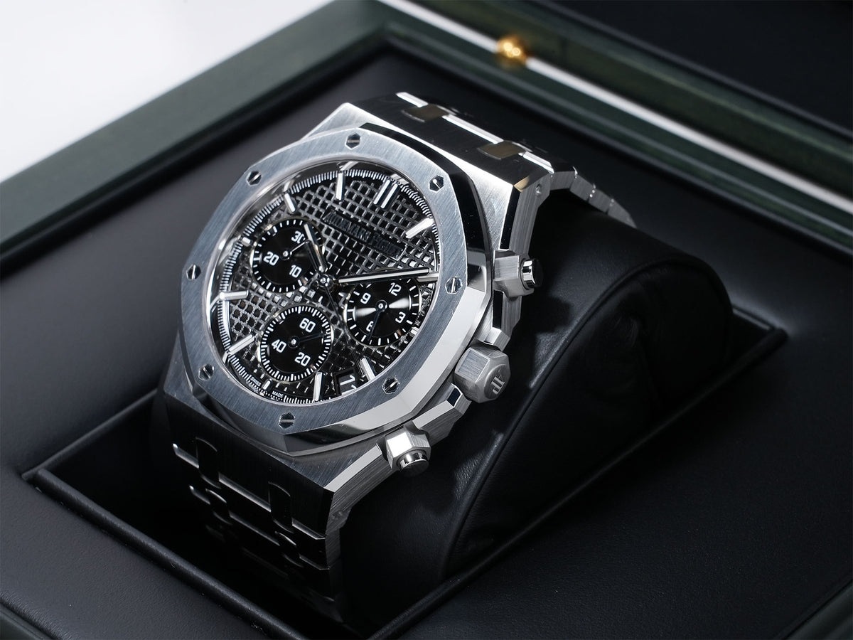 Audemars Piguet Royal Oak Chronograph 50th Anniversary Ref.26240ST.OO.1320ST.02 Stainless Steel Black Dial Excellent Pre-owned qpg63och