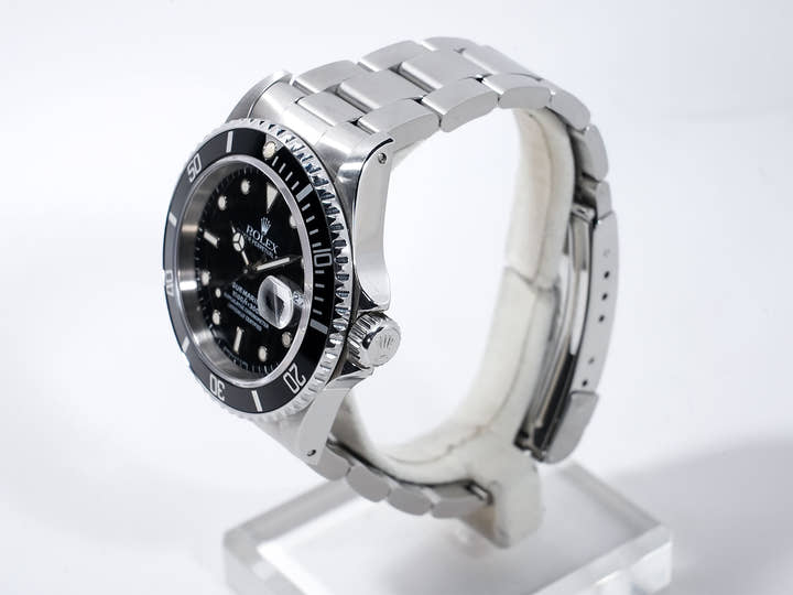 Rolex Submariner Date Ref.16610 Stainless Steel Black Dial Pre-owned 2kb8ouro