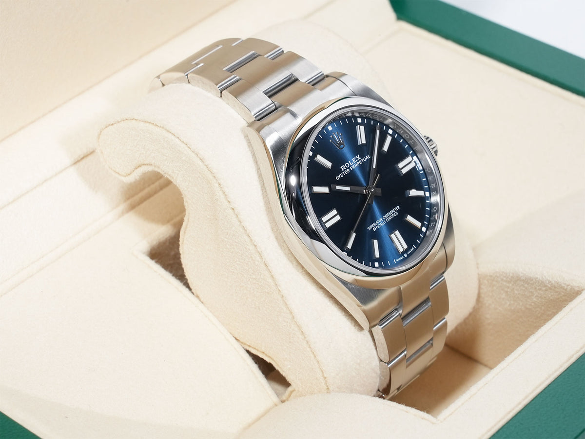 ロレックス オイスターパーペチュアル41 Ref.124300 ステンレススチール ブライトブルー文字盤 美品 djqcdis2