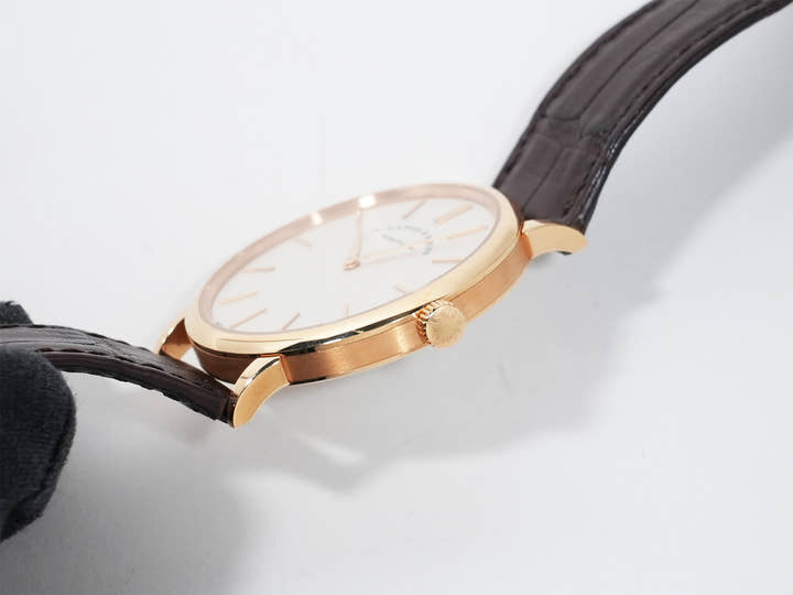 A. Lange & Söhne Saxonia Flach Ref.201.033 Pink Gold Silver Dial Pre-owned fp4dmkfm