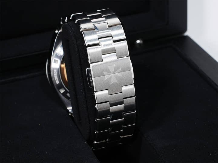 Vacheron Constantin Overseas Ref.4500V/110A-B483 Stainless Steel Black Dial Pre-owned iacwgcmu
