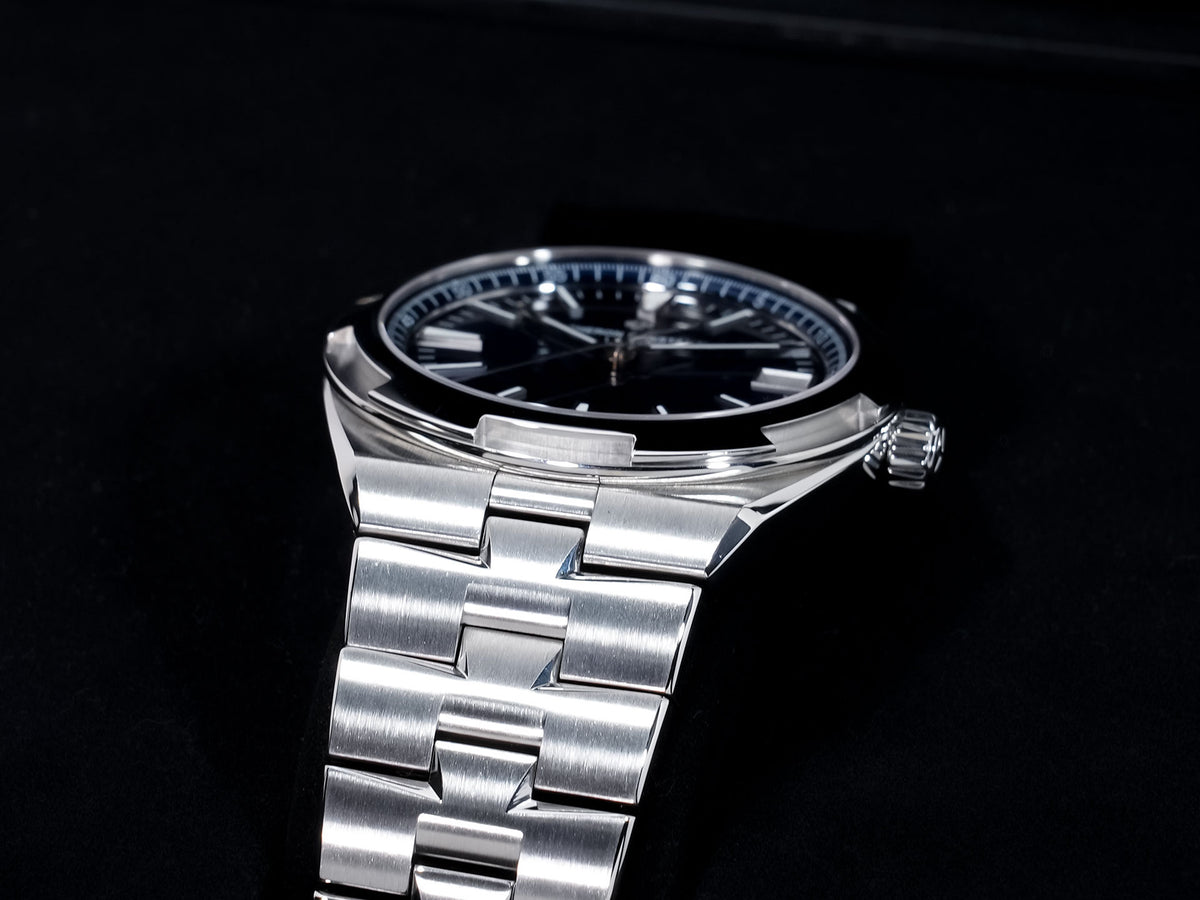 ヴァシュロンコンスタンタン オーヴァーシーズ Ref.4500V/110A-B128 ステンレススチール ブルー文字盤 美品 29yqiqsz