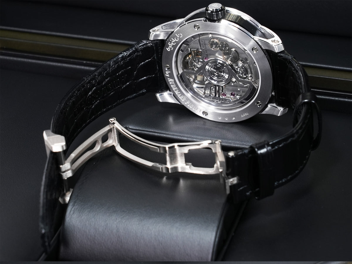 オーデマピゲ CODE 11.59 バイ オーデマ ピゲ フライング トゥールビヨン Ref.26396NB.OO.D002CR.01 ホワイトゴールド/ブラックセラミック ベージュエンボス文字盤 未使用 mscpzgjv