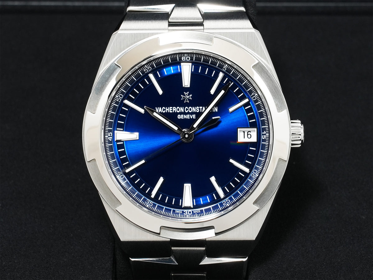 ヴァシュロンコンスタンタン オーヴァーシーズ Ref.4500V/110A-B128 ステンレススチール ブルー文字盤 未使用 zxzyqi3i