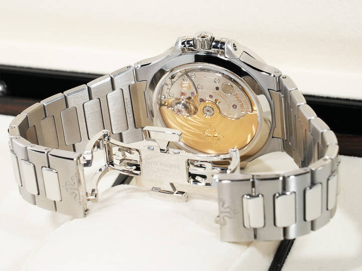 パテックフィリップ ノーチラス Ref.7118/1200A-001 ステンレススチール ブルー オパーリン文字盤 極美品 5ajmcu7j
