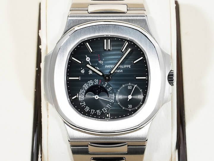 Patek Philippe Nautilus Petit Complication Ref.5712/1A-001 Stainless Steel Blue Dial Excellent Pre-Owned d68bxu57