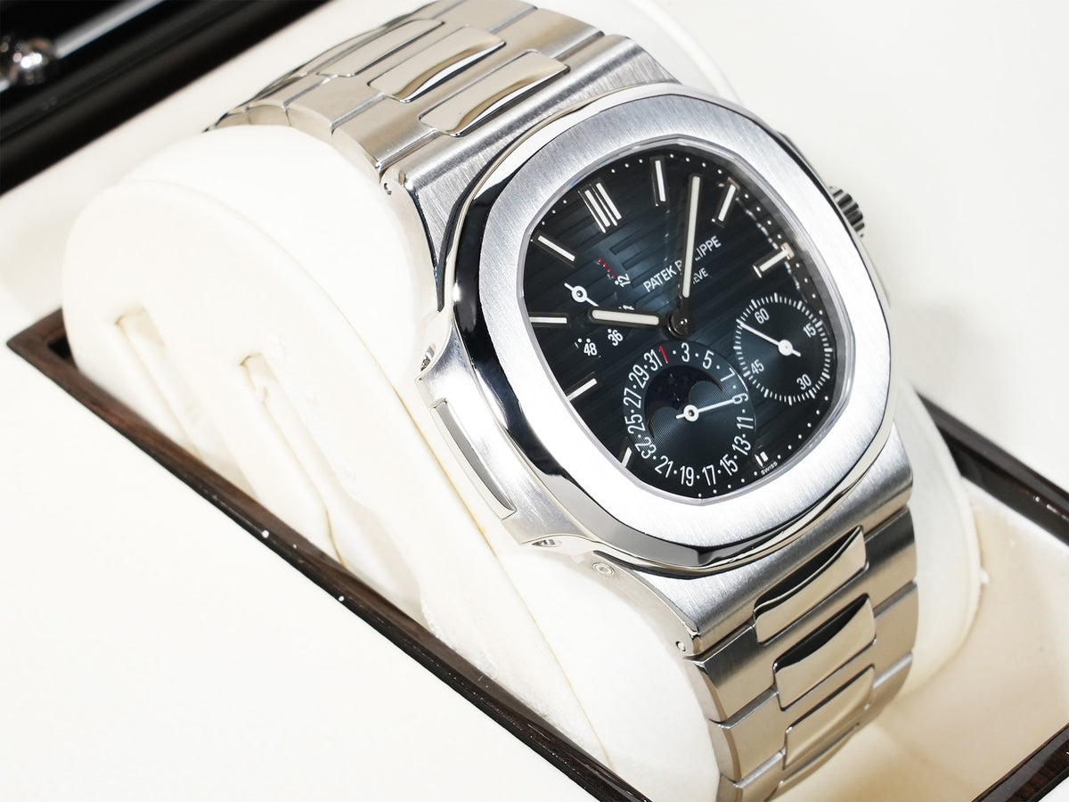 Patek Philippe Nautilus Petit Complication Ref.5712/1A-001 Stainless Steel Blue Dial Excellent Pre-Owned d68bxu57