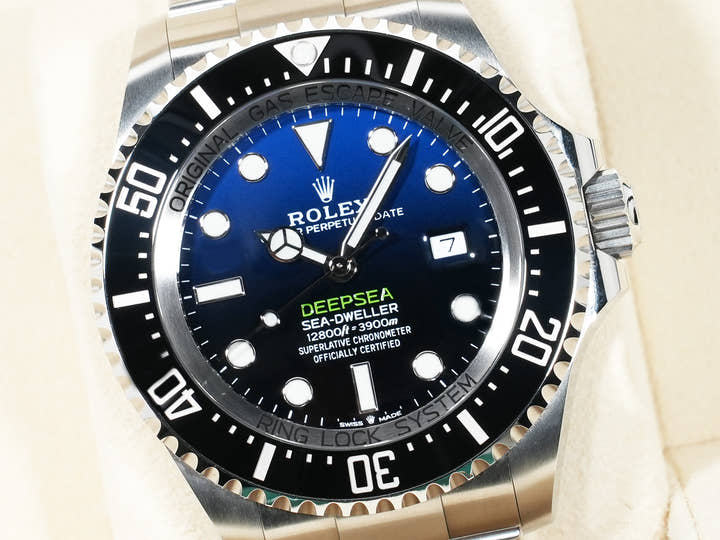 Rolex Sea-Dweller Deepsea Ref.126660 Stainless Steel D-BLUE Dial Excellent Condition tnmp6o3a