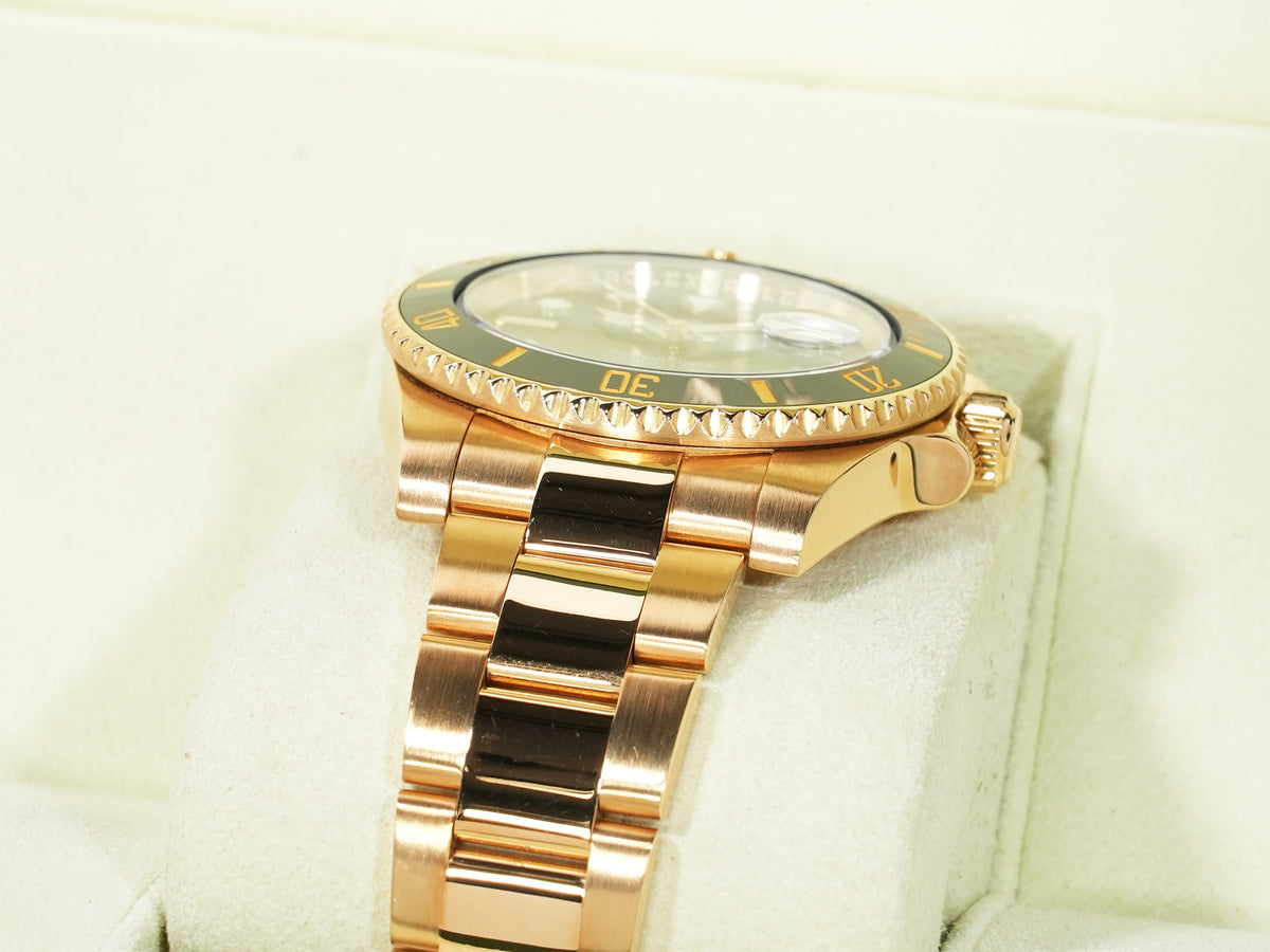 Rolex Submariner Date Ref.116618LN Yellow Gold Black Dial Pre-owned qgabphv5