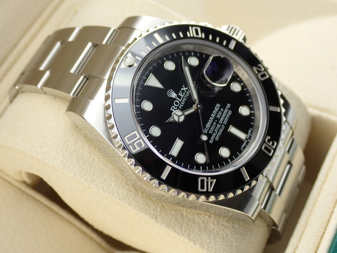 Rolex Submariner Date &lt;Warranty, Box, etc.&gt;