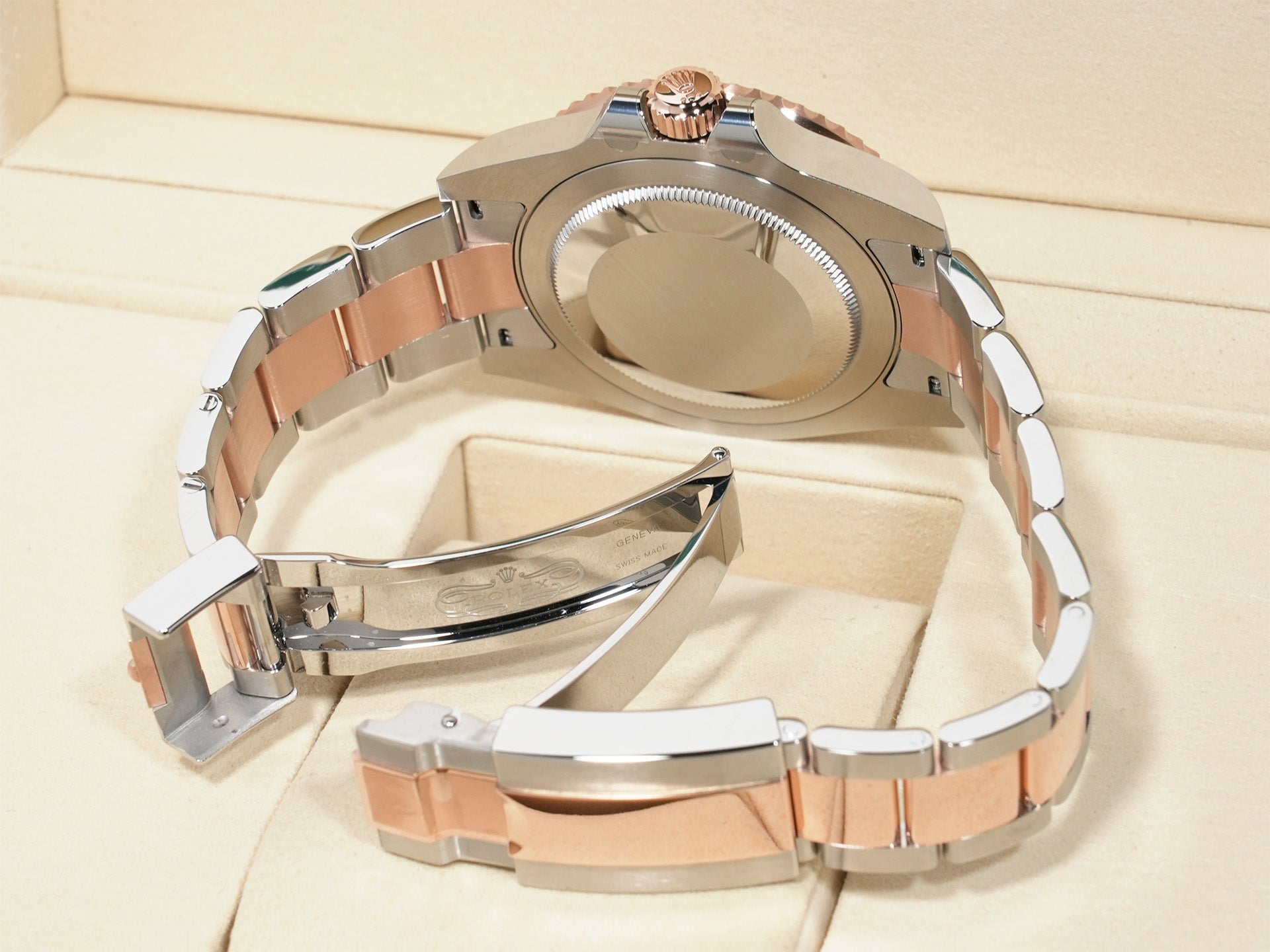 ロレックス GMTマスターII Ref.126711CHNR ステンレススチール/エバーローズゴールド ブラック文字盤 オイスターブレスレット 未使用 e2avsw2p