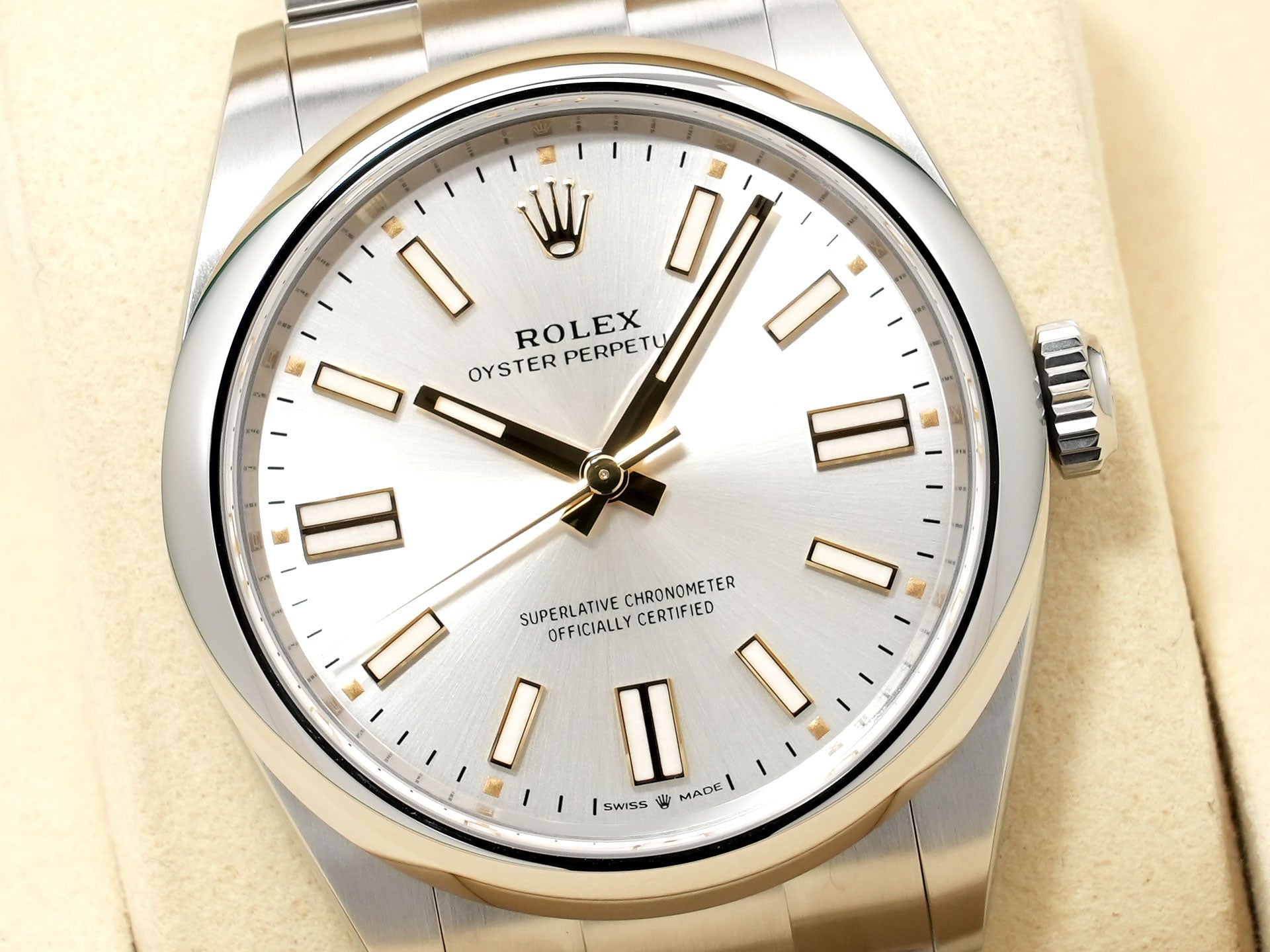ロレックス オイスターパーペチュアル41 Ref.134300 ステンレススチール シルバー文字盤 未使用