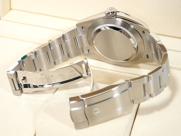 ロレックス オイスターパーペチュアル41 Ref.134300 ステンレススチール シルバー文字盤 未使用 arurxwux