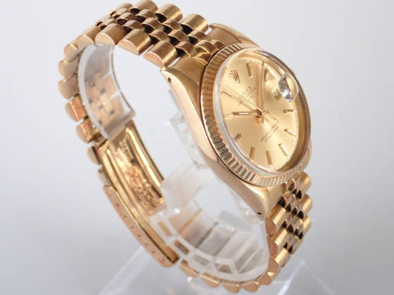 Rolex Oyster Perpetual Date Ref.15037 Champagne Dial Used 14k