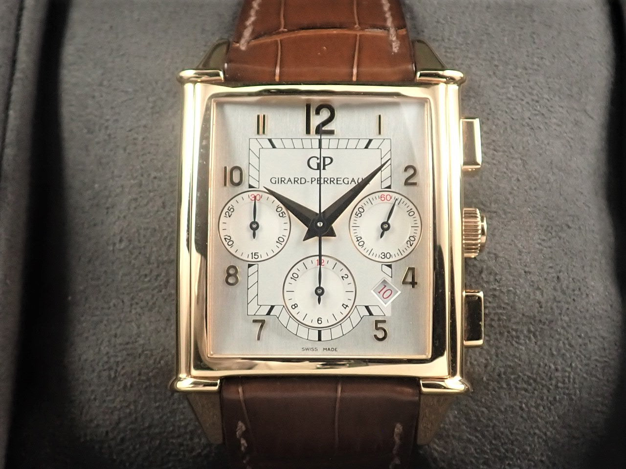 Girard-Perregaux Vintage 1945 XXL Chronograph &lt;Warranty, Box, etc.&gt;