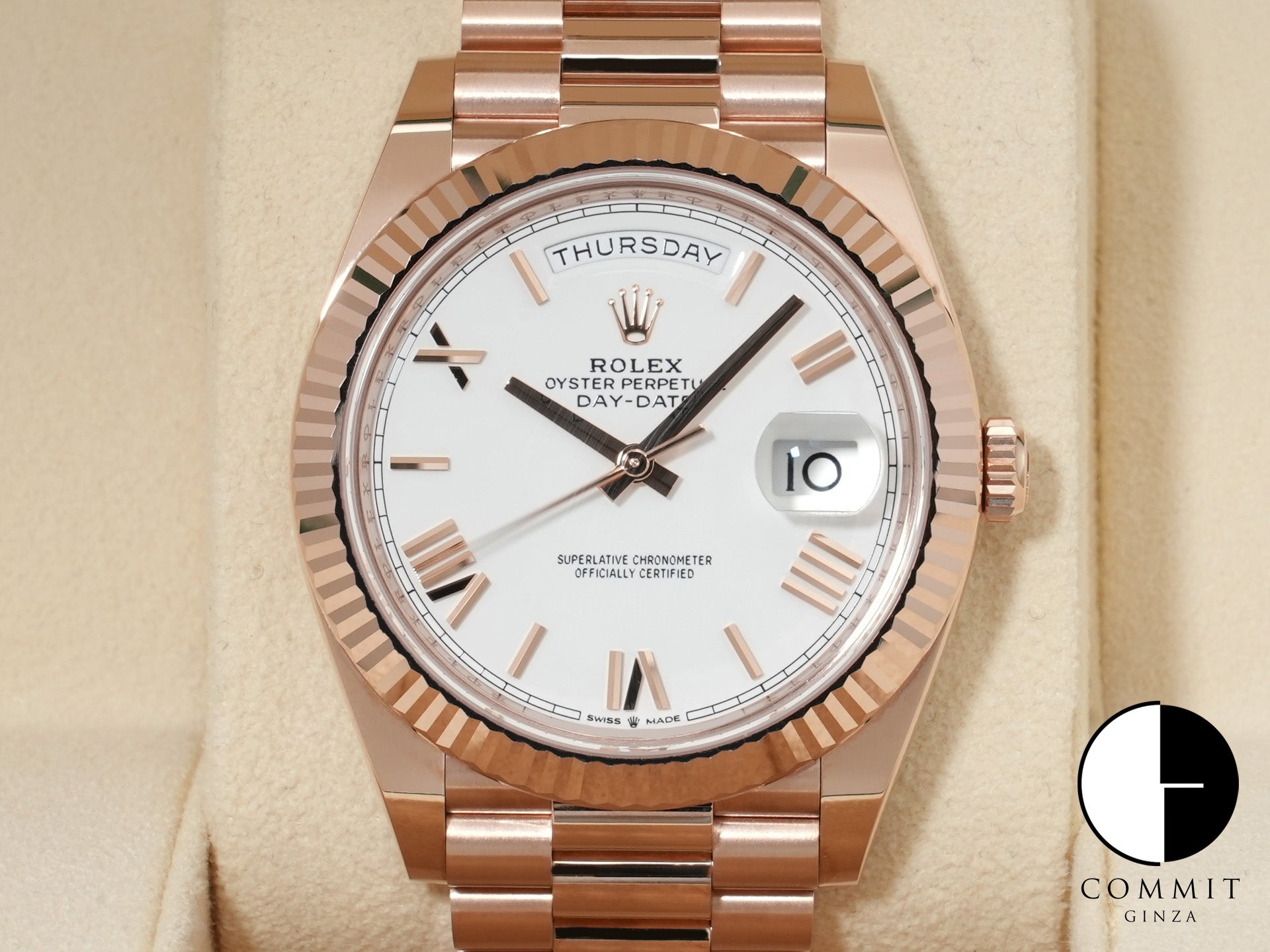 2569183494306-010_86735326-