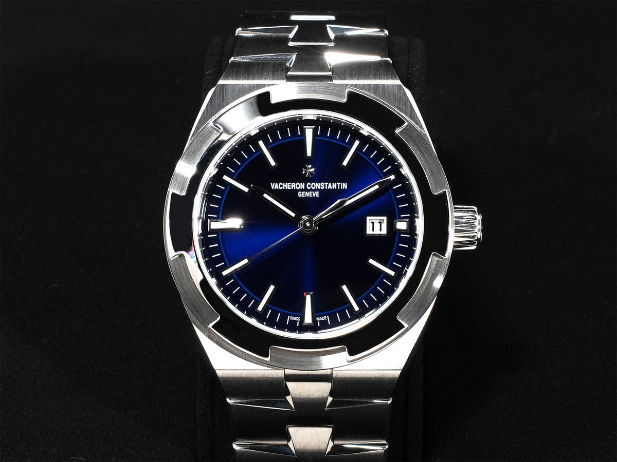 Vacheron Constantin Overseas Automatic Ref.4600V/200A-B980 Blue Dial Very Good Condition f54kfygm
