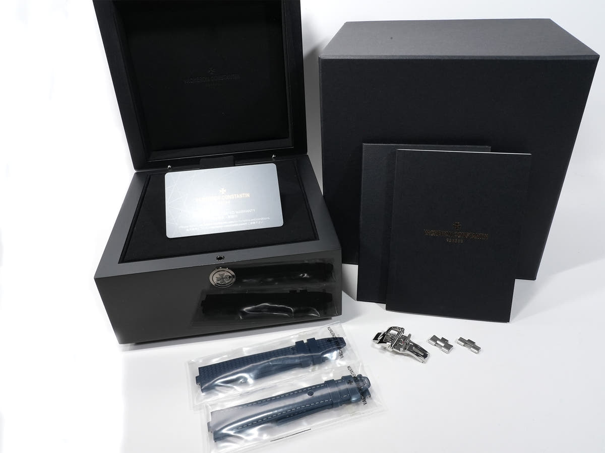 Vacheron Constantin Overseas Automatic Ref.4600V/200A-B980 Blue Dial Very Good Condition f54kfygm