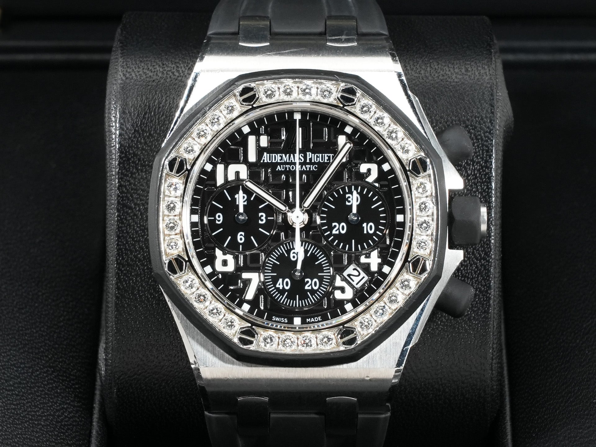 Audemars Piguet Royal Oak Offshore Chronograph Ref.26048SK.ZZ.D002CA.01 SS Black Dial