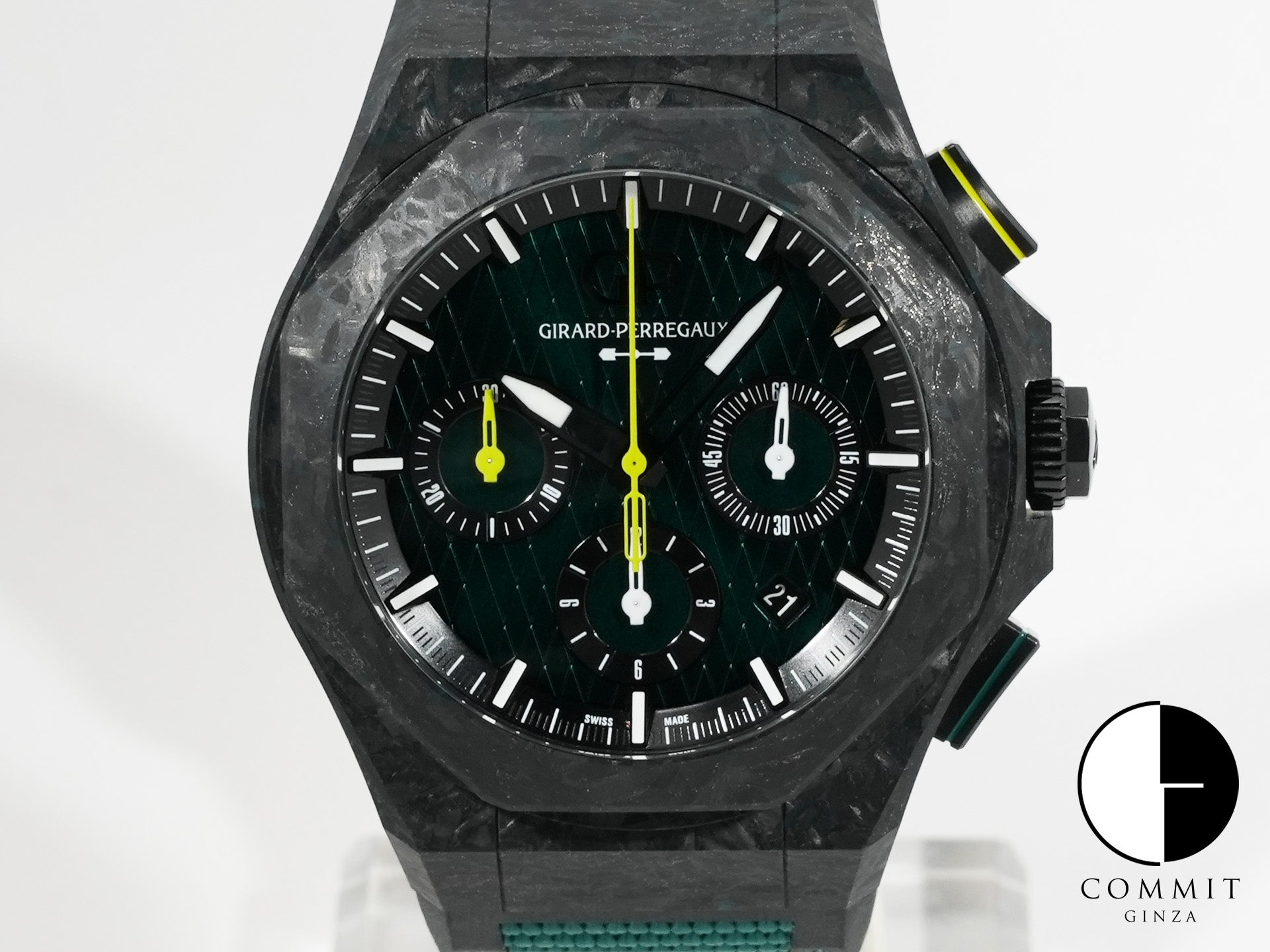 Girard-Perregaux Laureato Absolute Chronograph Aston Martin F1 Edition Ref.81060-41-3071-1CX TI/CA Green Dial