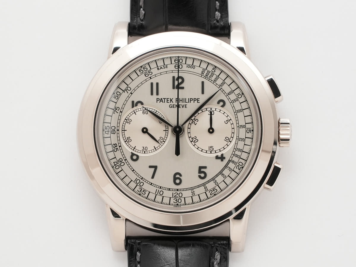 パテックフィリップ クロノグラフ Ref.5070G-001 シルバー文字盤 美中古 WR7H4SWA