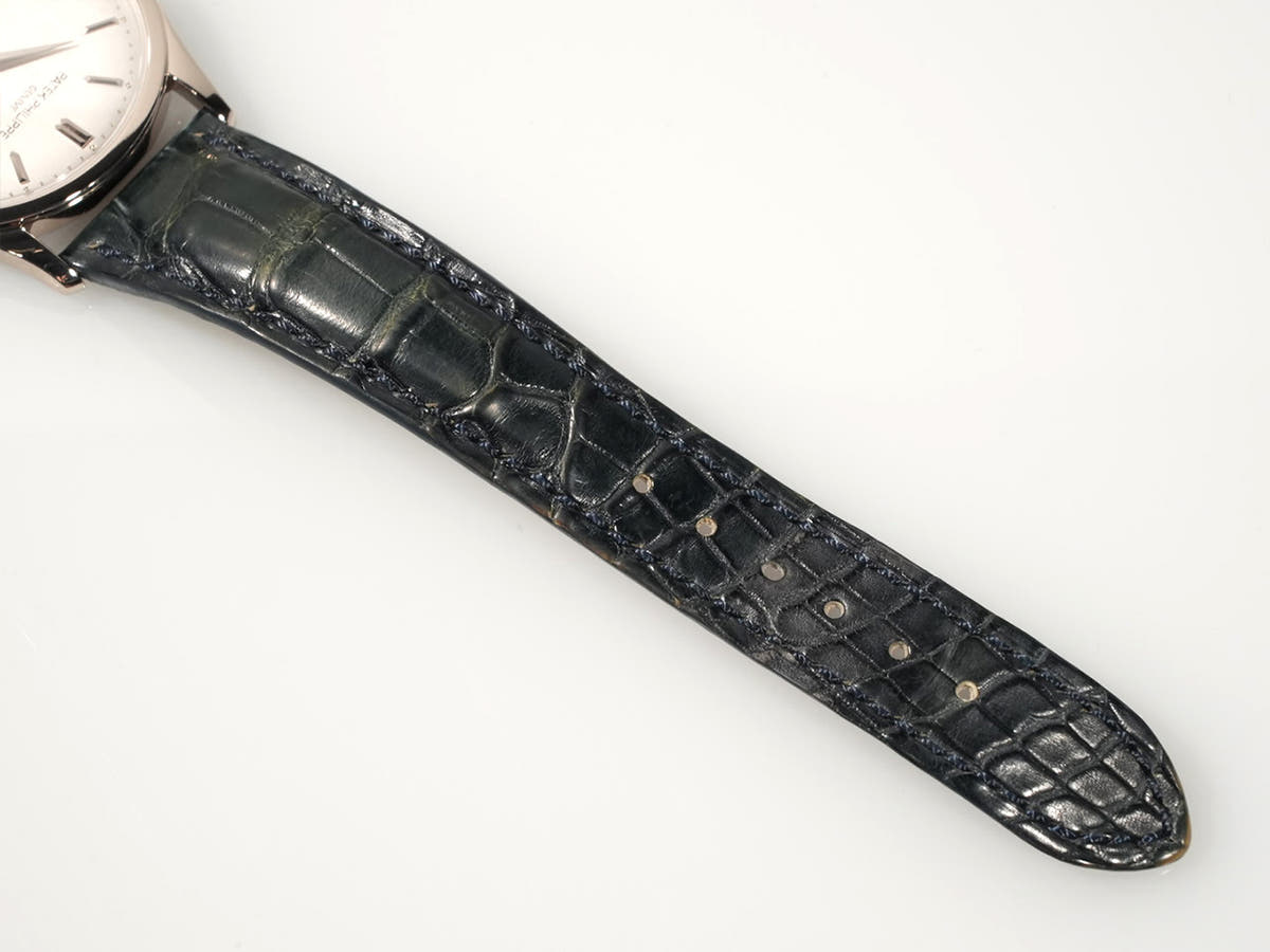 パテックフィリップ カラトラバ Ref.5196G-001 シルバー文字盤 中古 295S95Z6