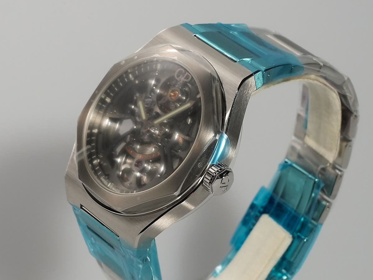 ジラールペルゴ ロレアート スケルトン Ref.81015-11-001-11A スケルトン文字盤 新品 MM8Y1820