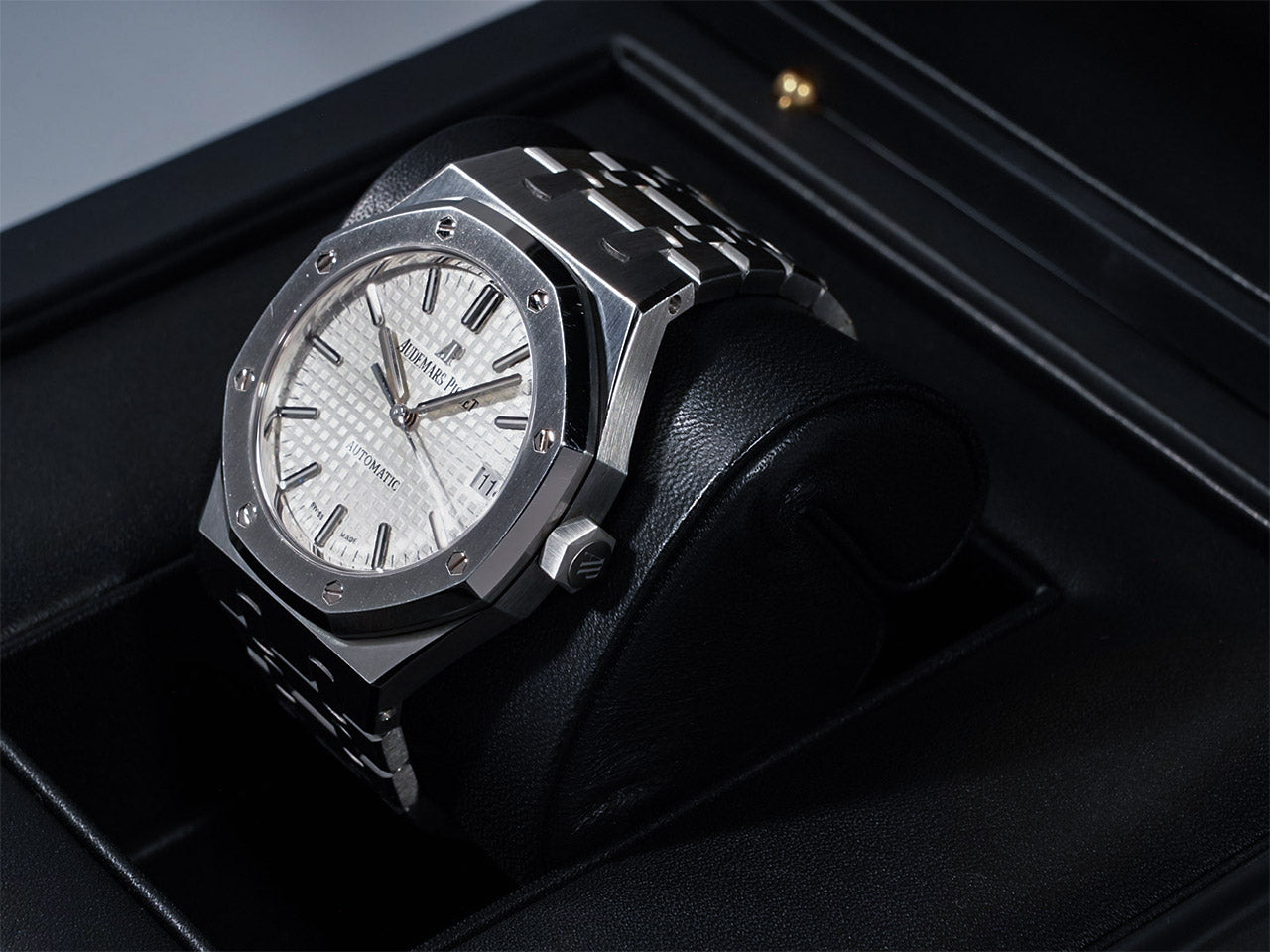 Audemars Piguet Royal Oak Automatic Ref.15450ST.OO.1256ST.01 SS Silver Dial