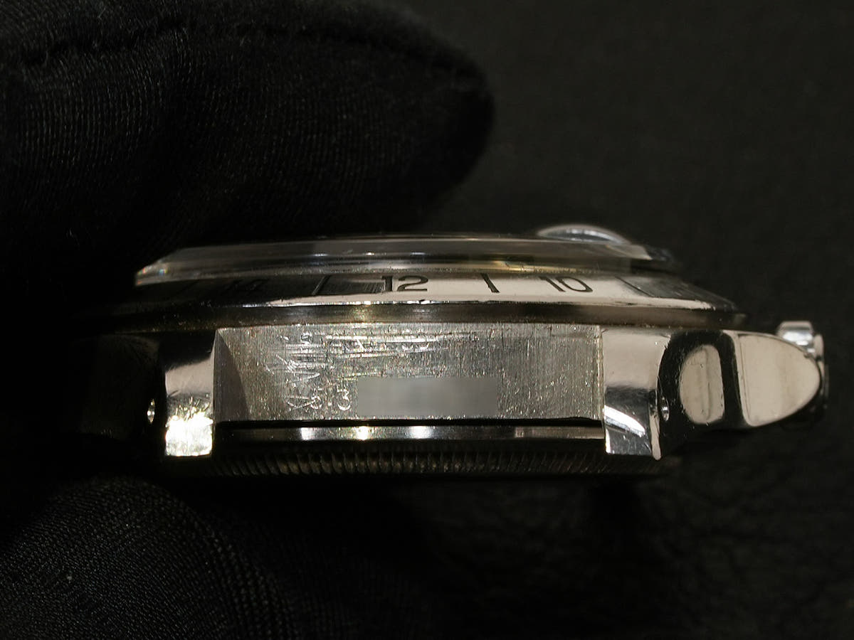 ロレックス エクスプローラーII Ref.1655 ブラック文字盤 中古 F7Y3MJVJ