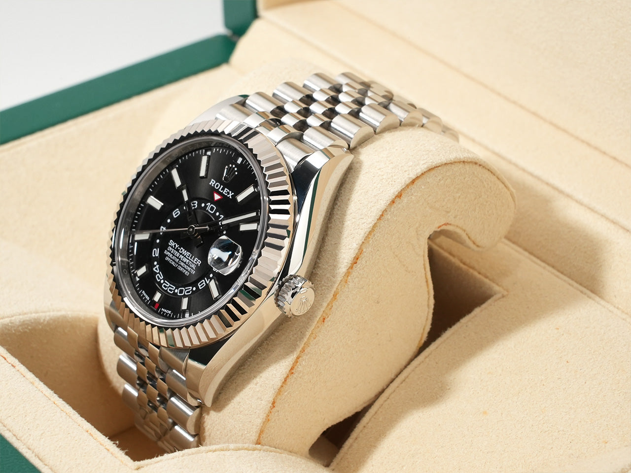 Rolex Sky-Dweller Ref.326934 SS/WG Black Dial