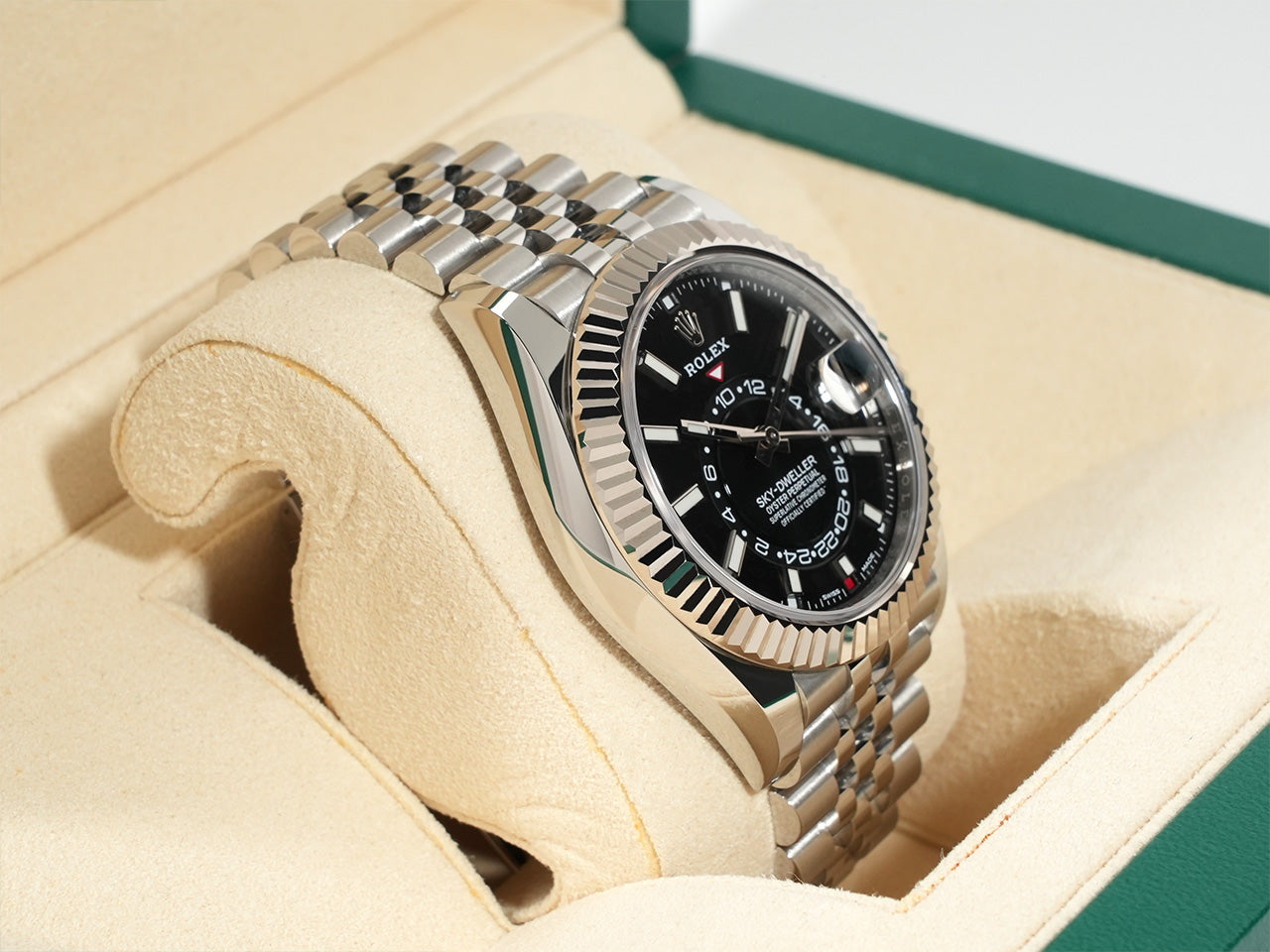 Rolex Sky-Dweller Ref.326934 SS/WG Black Dial