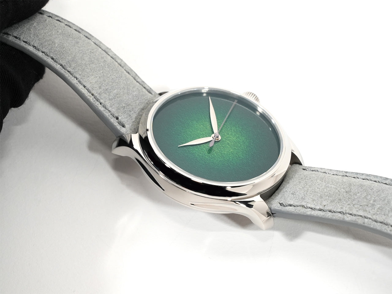 H. Moser &amp; Cie. Endeavor Center Second Concept Lime Green Ref.1200-1233 SS Lime Green Fume Dial